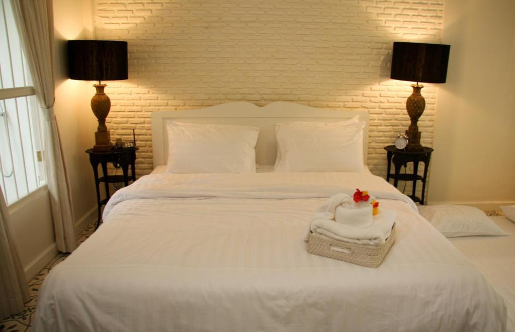 The Hen Hua Hin Hotel Værelse billede